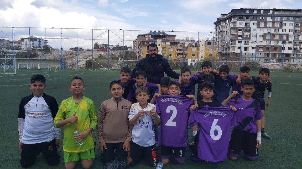 Küçükler Futbol Takımımız Turnuvadaki İlk Maçını Kazandı